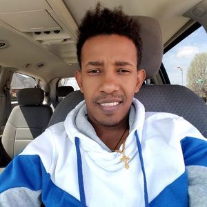 Meet your Posher, Daniel